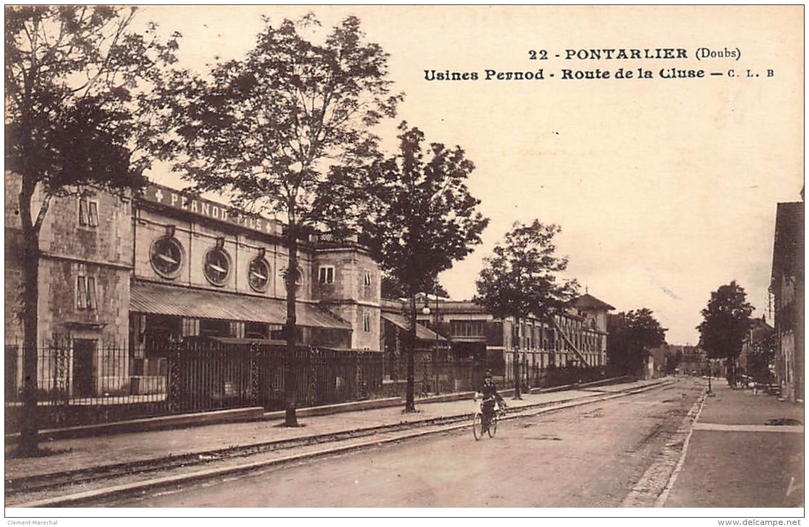 PONTARLIER : Usines Pernod, Route De La Cliuse, Absinthe - Tres Bon Etat - Pontarlier