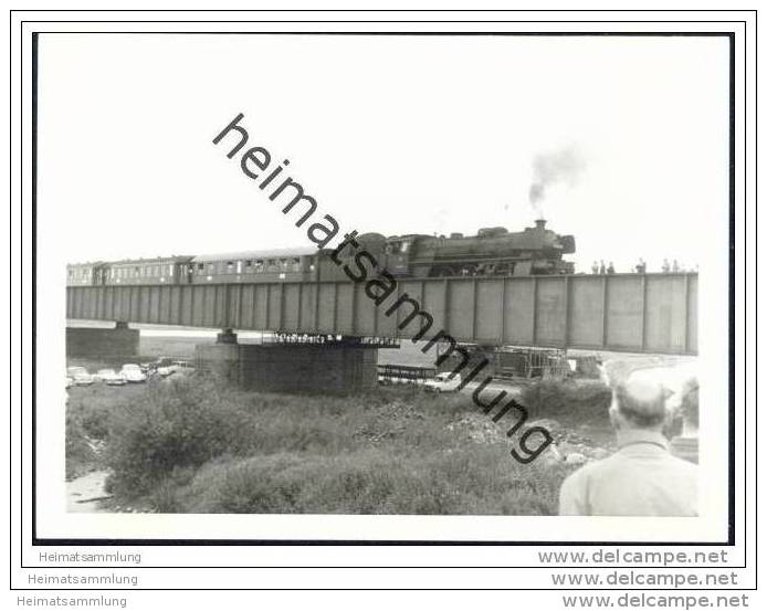 018 323-6 Früher Badische IV H Nr. 1011 In Lauenburg/Elbe 1969 - Foto 7,5cm X 10,5cm - Treni