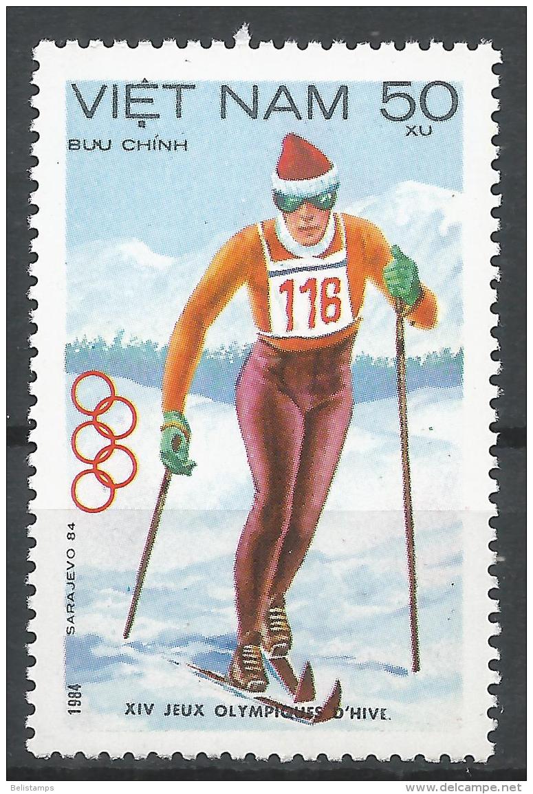 Viet Nam Democratic Republic 1984. Scott #1351 (MNH) Cross-country Skiing * - Vietnam