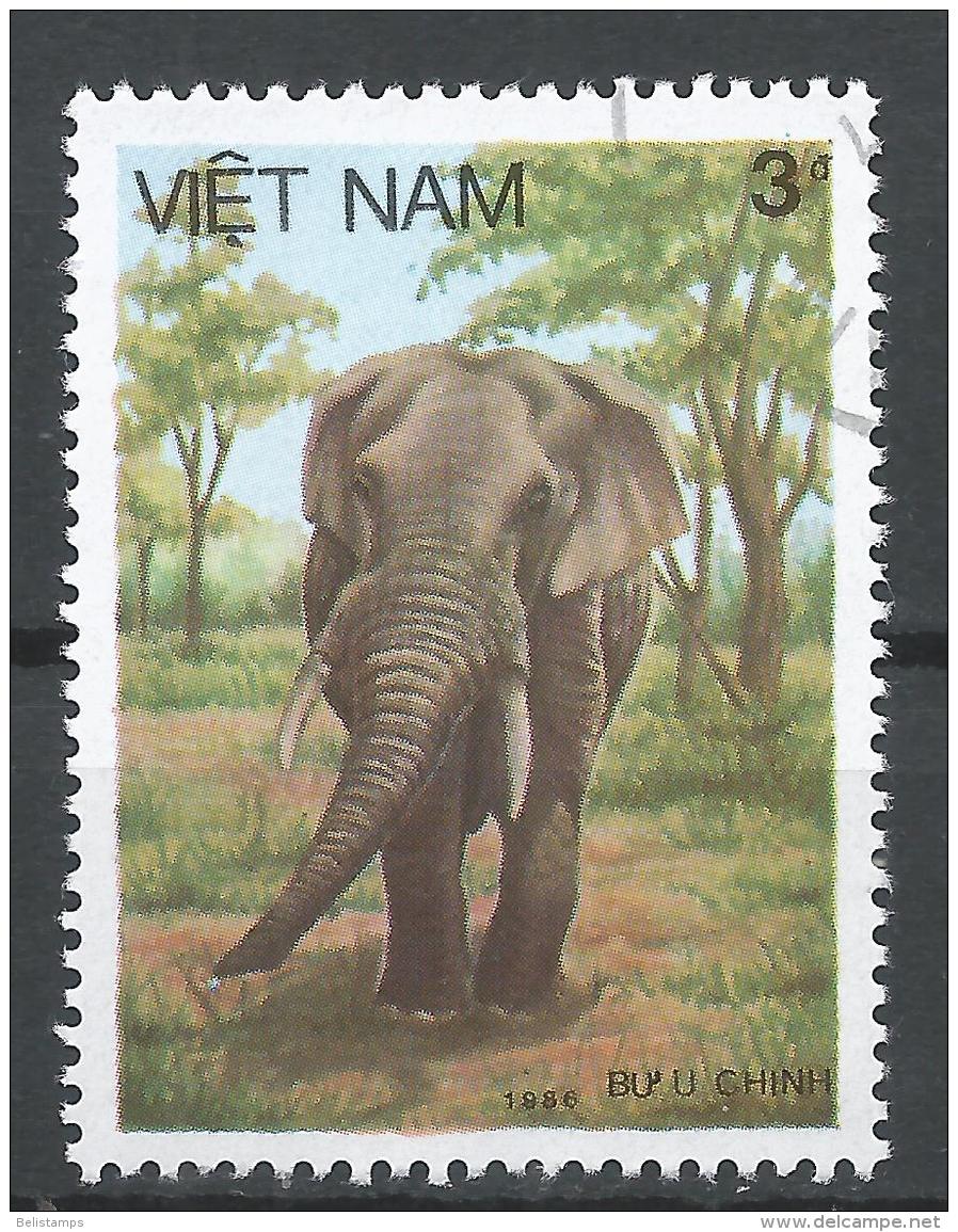 Viet Nam Democratic Republic 1987. Scott #1734 (U) Fauna, Elephant - Viêt-Nam