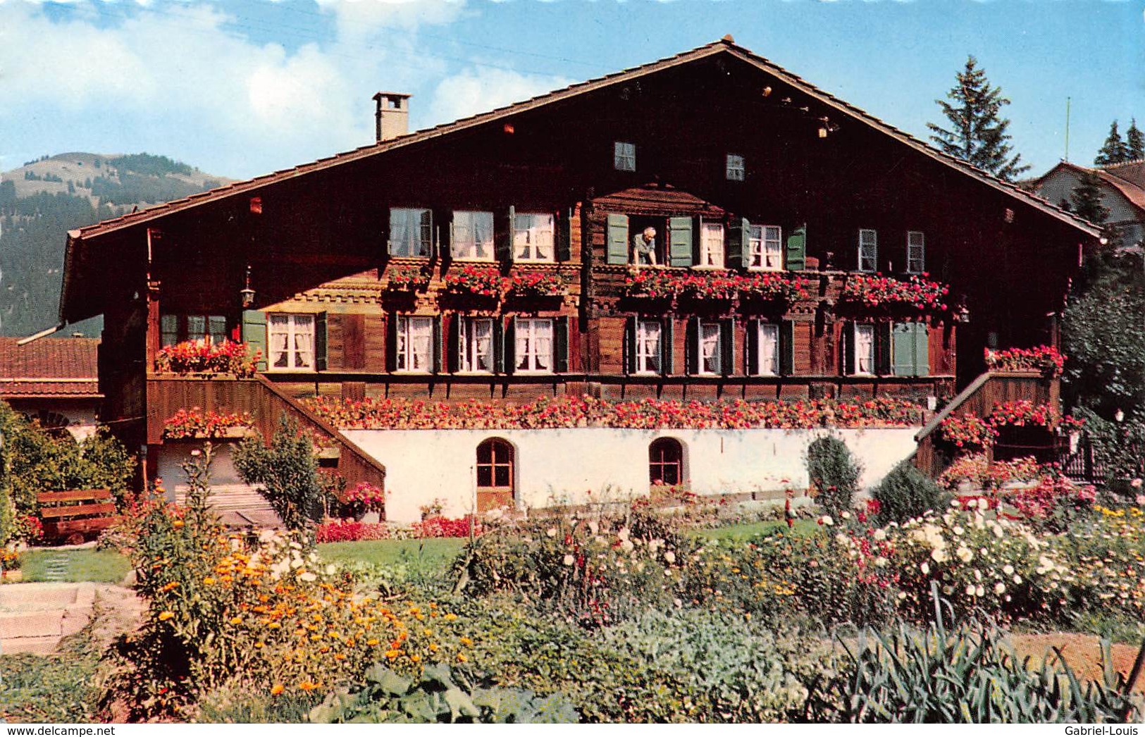 Chalet In Gstaad  ( Couleur Petit Format 14 X 9 Cm ) - Non Circulé - Palace - Oldtimer - Gstaad