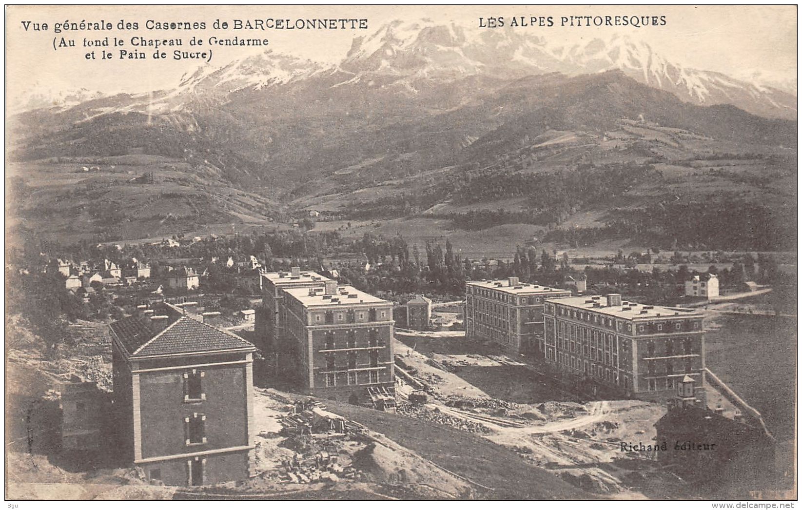 Barcelonnette (04) - Vue Générale Des Casernes - Barcelonnette