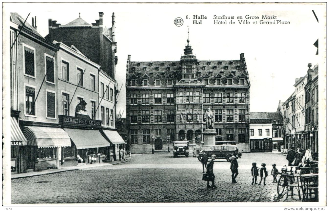 N°63306 -cpa Hal -hôtel De Ville Et Grand'place- - Halle