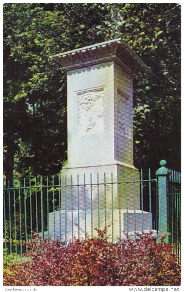 Kentucky Frankfort Daniel Boone's Grave - Frankfort