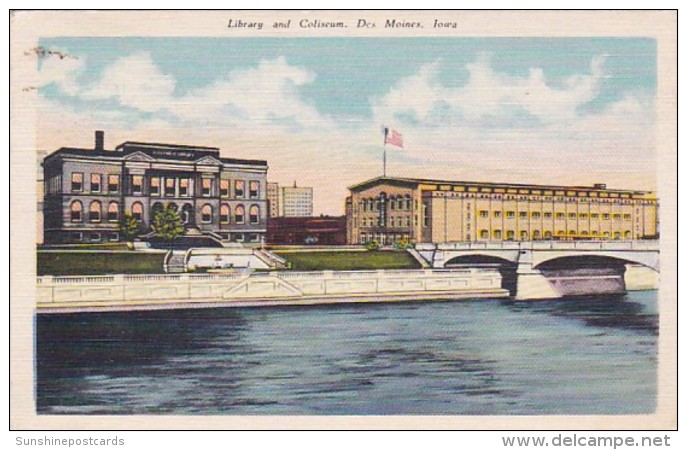Iowa Des Moines Library And Coliseum 1945 - Des Moines