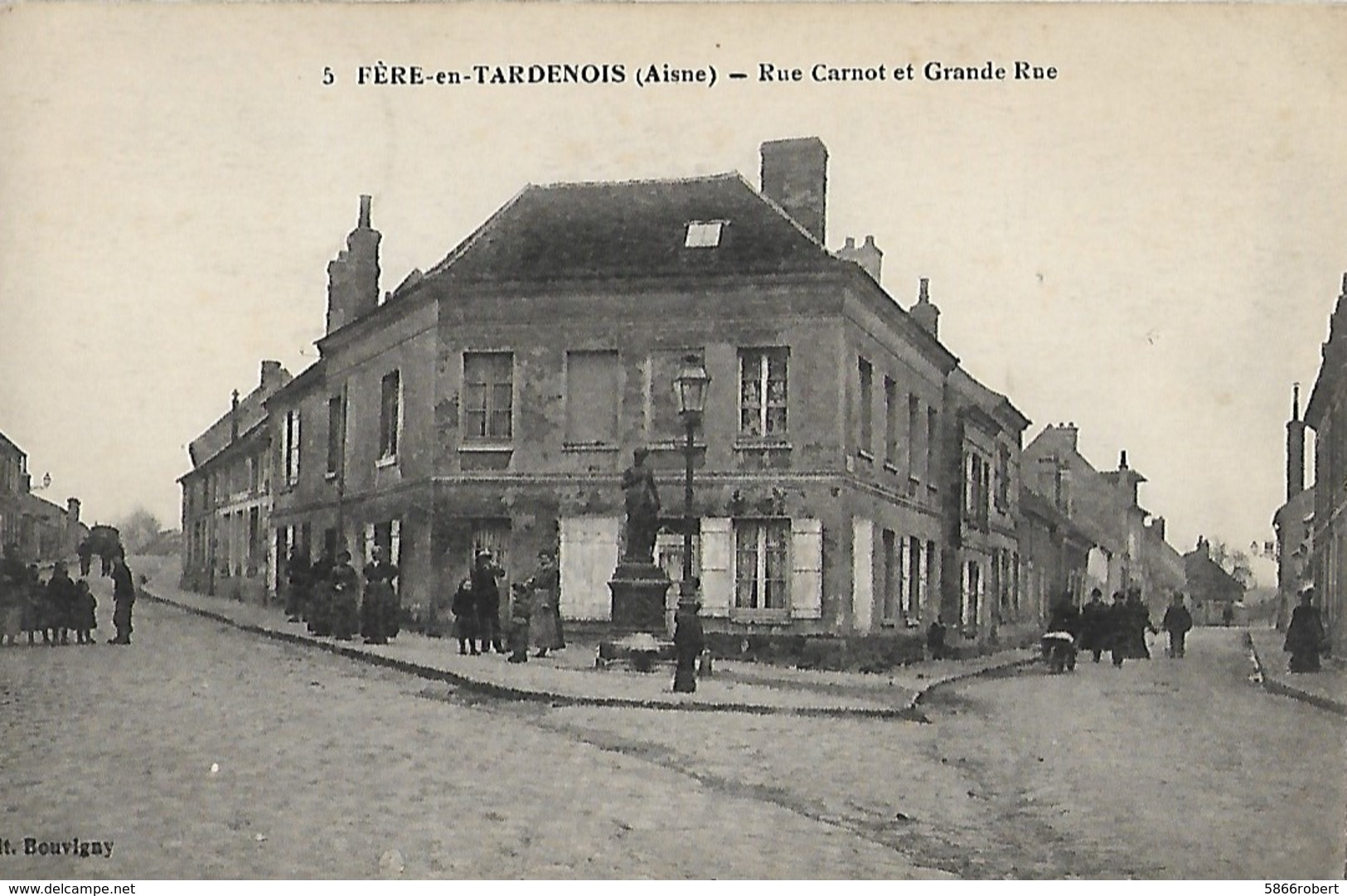 CARTE POSTALE ORIGINALE ANCIENNE : FERE EN TARDENOIS LA RUE CARNOT ET GRANDE RUE  ANIMEE  AISNE (02) - Fere En Tardenois