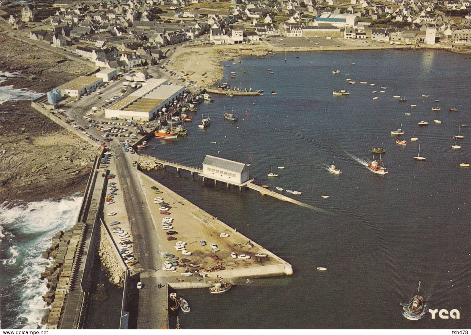 29----SAINT GUENOLE PENMARCH--le Port Et La Criéé De St Guenolé Penmarch--voir  2 Scans - Penmarch