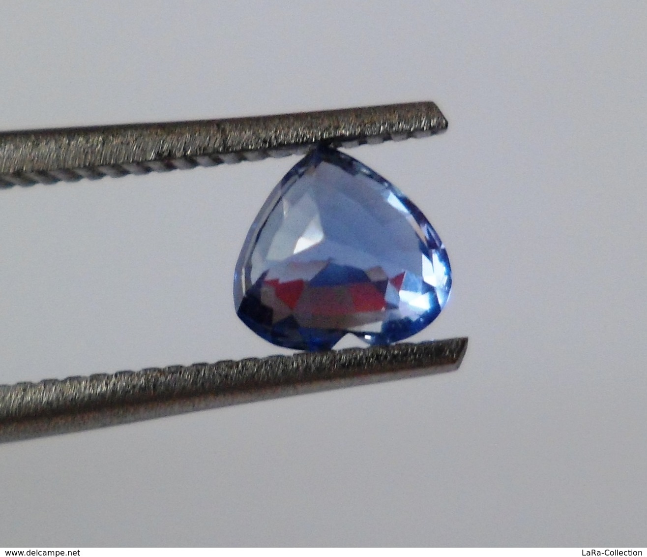 0.90 Ct Natural Blue Sapphire Heart Shape Gemstone [0401-0007-03] - Saphir