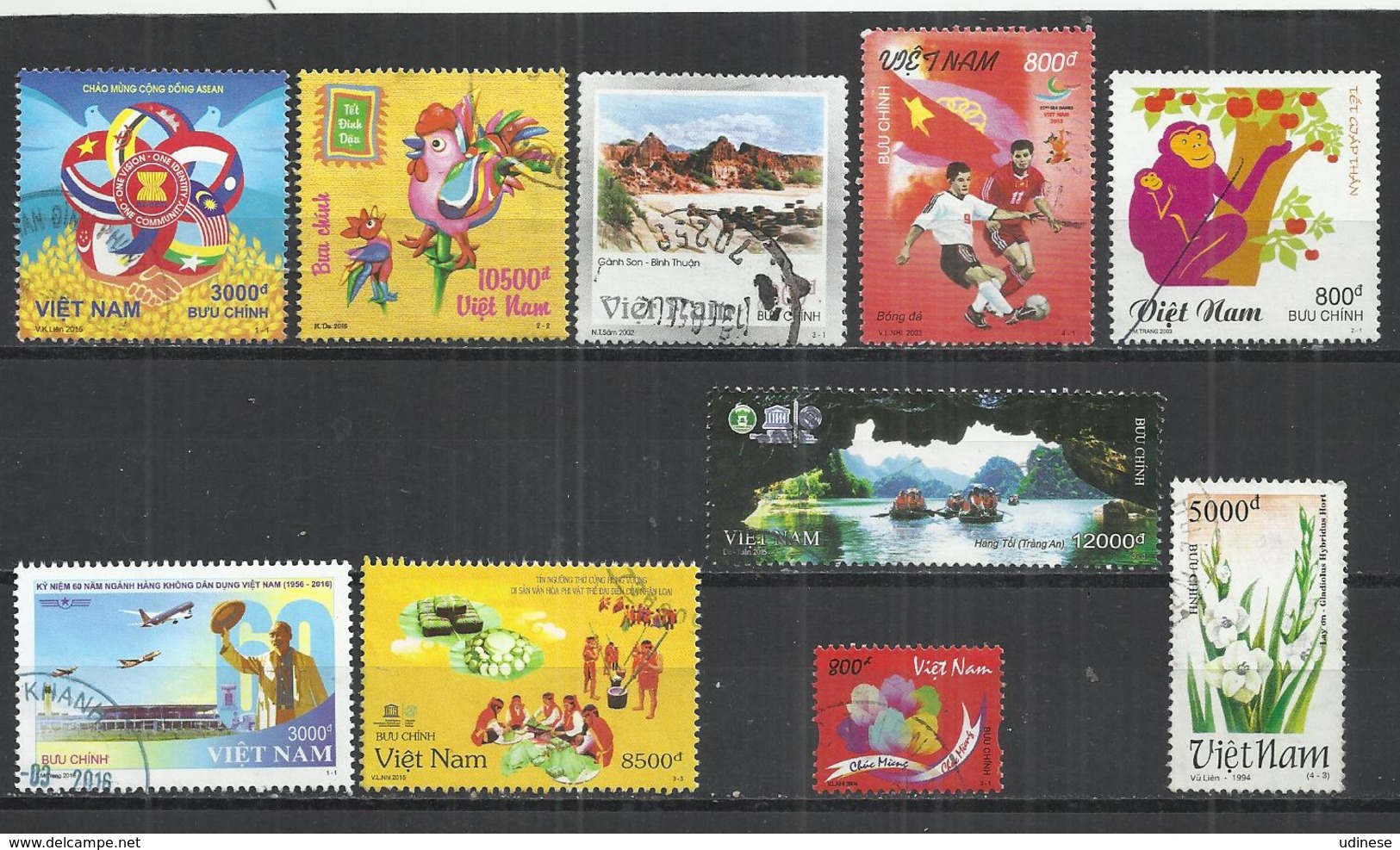 TEN AT A TIME - VIETNAM  - LOT OF 10 DIFFERENT COMMEMORATIVE 11  - POSTALLY USED OBLITERE GESTEMPELT USADO - Vietnam