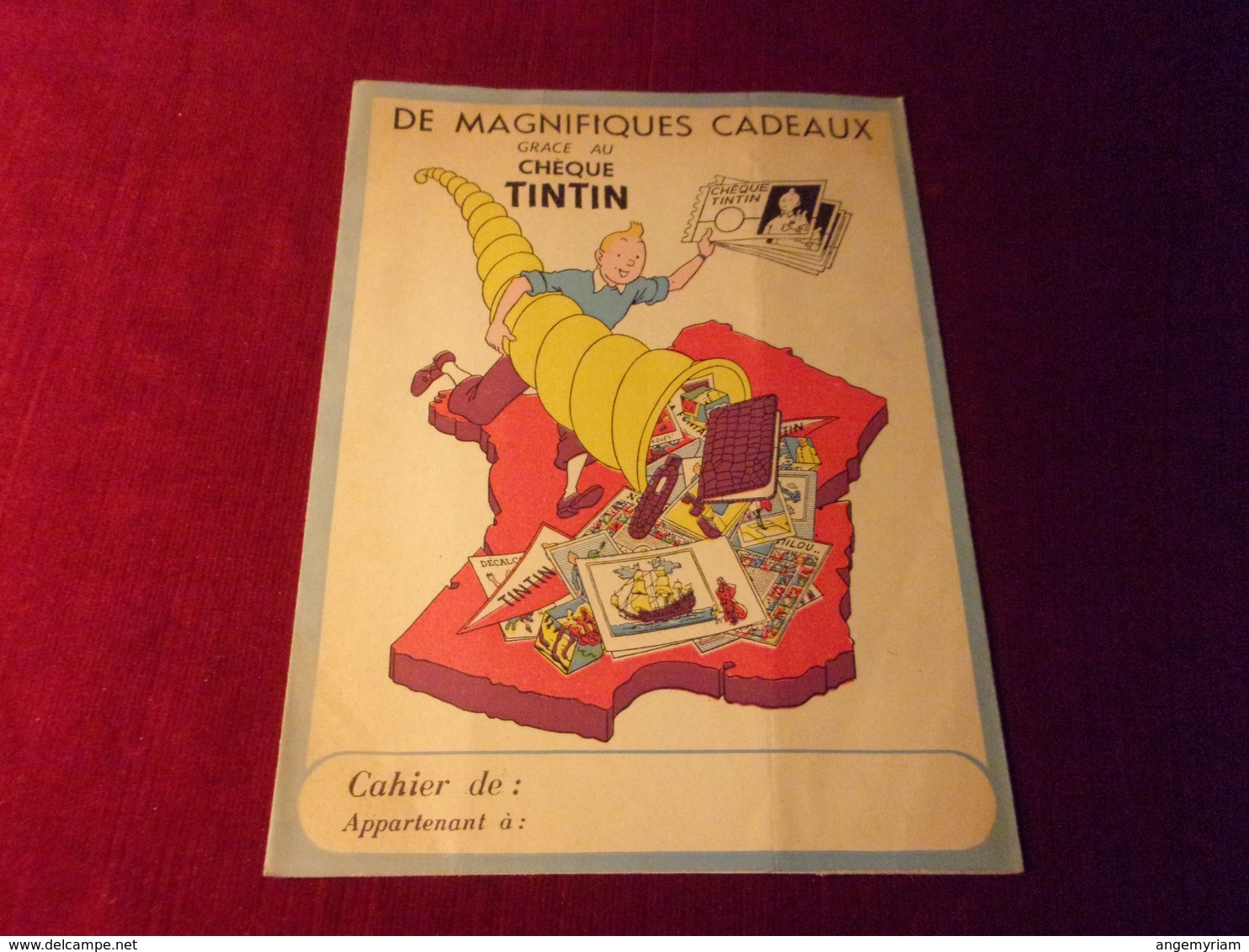 PROTEGE CAHIER  TINTIN   °°  GRACE AU CHEQUE TINTIN - Protège-cahiers