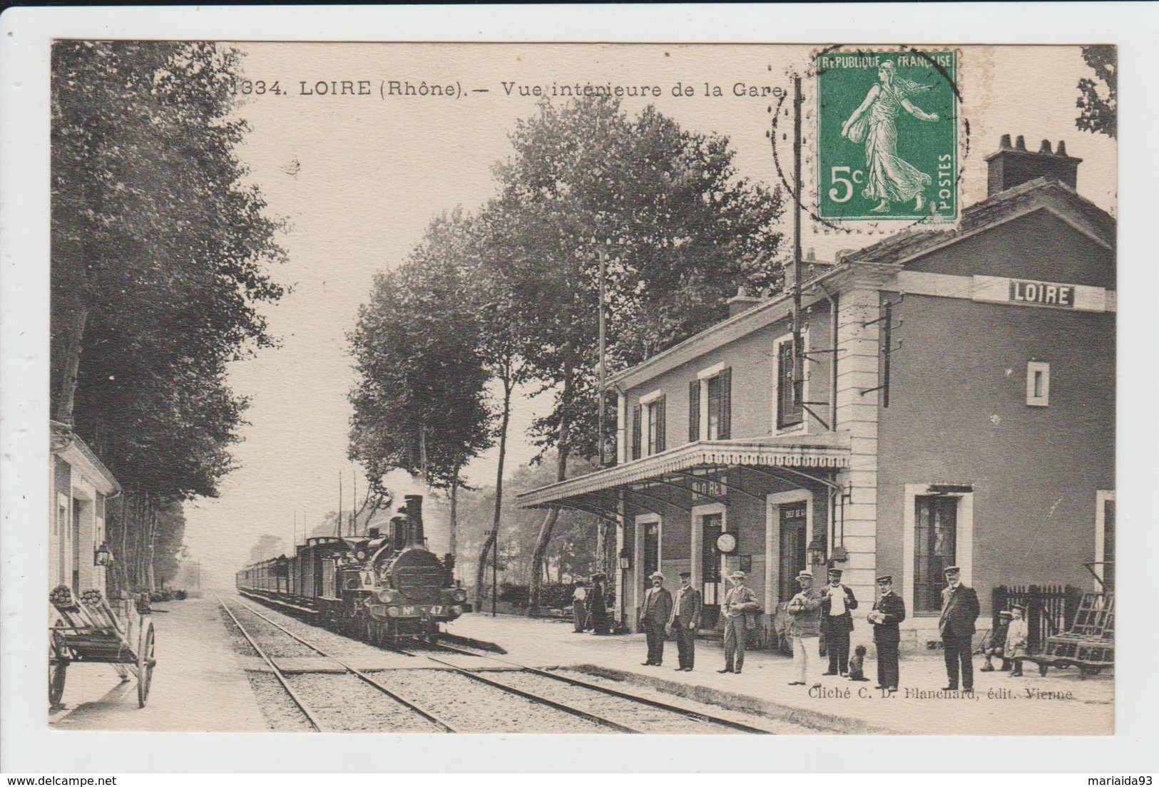 LOIRE - RHONE - VUE INTERIEURE DE LA GARE - TRAIN - Loire Sur Rhone