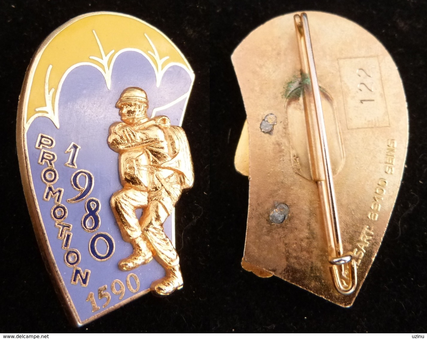 INSIGNE PROMOTION PARACHUTISTE 1590  ETAP 1980 NUMEROTE 138 - Armée De Terre