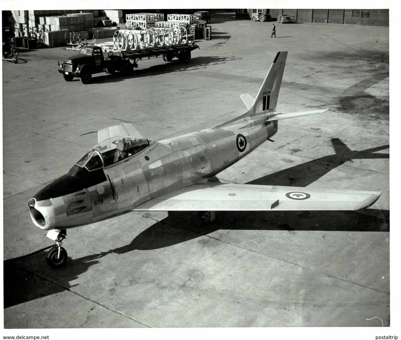 CANADAIR F86 SABRE 25* 20 CM CANADA AEROPLANE ROYAL CANADIAN AIR FORCE - Aviación