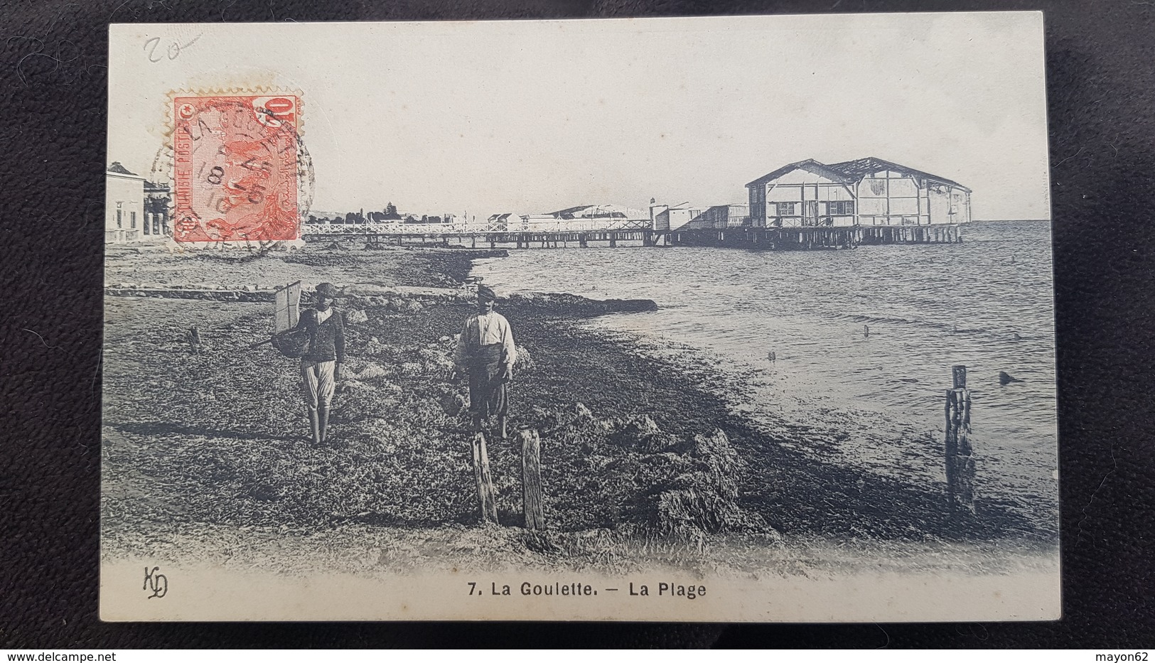 LA GOULETTE * TUNISIE - CPA RARE - LA PLAGE - TRES BELLE ANIMATION Pêcheurs ? + CACHET VERSO : COMMIS DES POSTES ORSETTI - Túnez