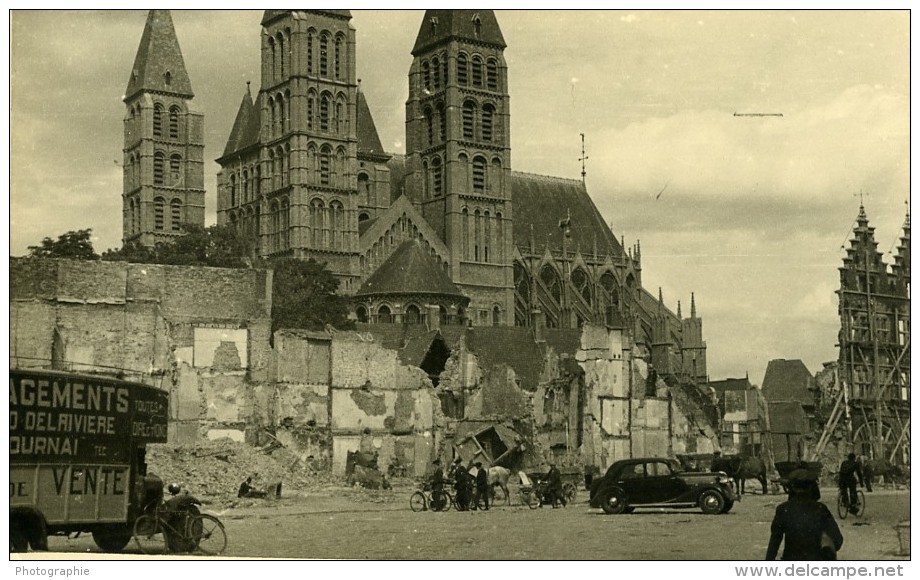 Belgique Tournai Eglise Ruines WWI Camion De Demenagement Delariviere Ancienne Carte Photo 1945 - Guerra, Militari