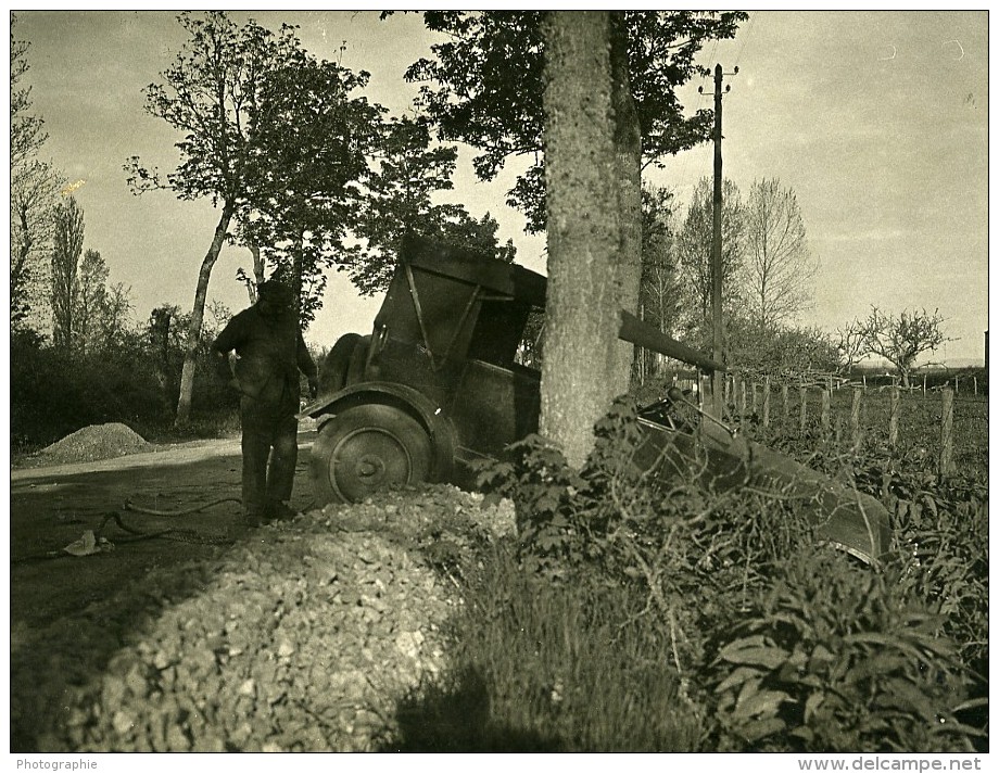 France Mémoires D'une Dépanneuse Accident De Voiture Fosse Ancienne Photo 1935 - Automobiles