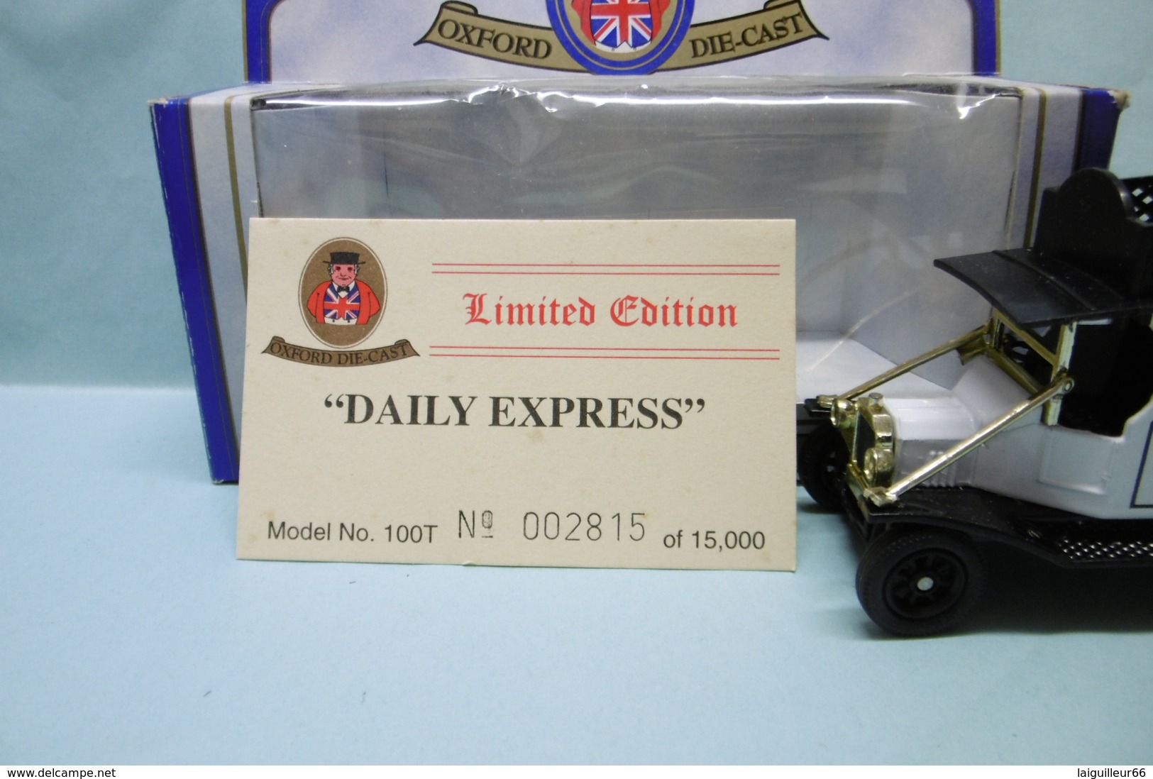 Oxford - FORD MODEL T Van DAILY EXPRESS Réf. 100T BO 1/43 - Commercial Vehicles