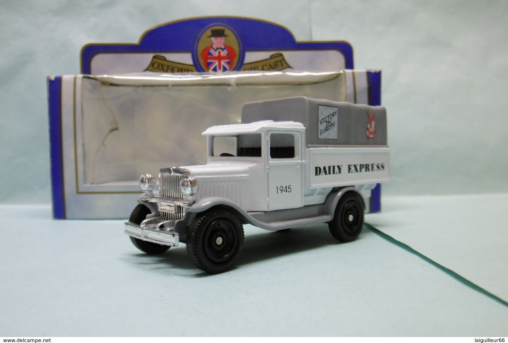 Oxford - CHEVROLET Pick-up DAILY EXPRESS Réf. C020 BO 1/43 - Utilitaires