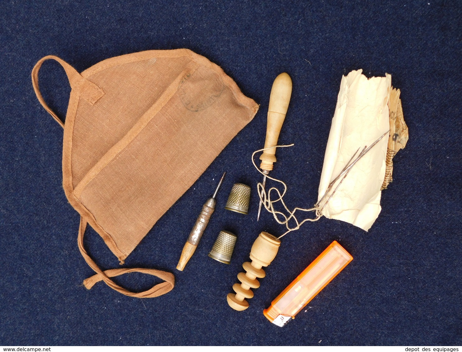 TROUSSE A COUTURE ARMEE FRANCAISE 14-18 Ou 1940 - Equipement