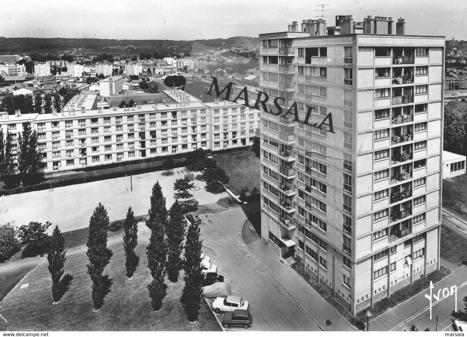 CPM  Soisy Sous Montmorency   Grands Ensembles De L'Avenue Voltaire - Soisy-sous-Montmorency