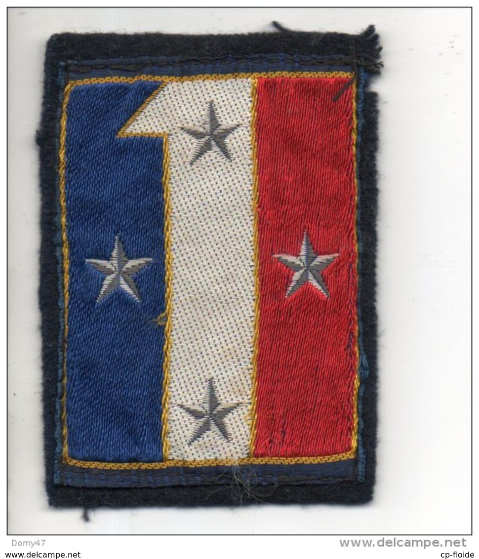 ÉCUSSON MILITAIRE BRODÉ . 1er C. A. - 1er CORPS D'ARMÉE - Ref. N°116TI - - Scudetti In Tela