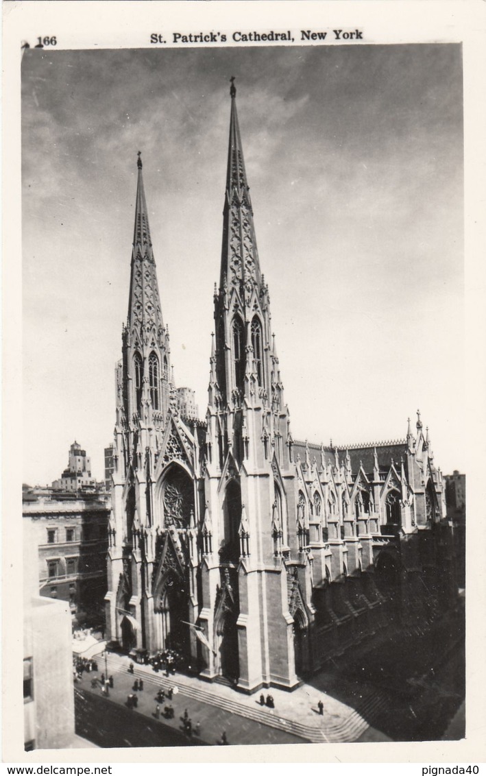 Cp , ÉTATS-UNIS , NEW YORK CITY , St. Patrick Cathedral - Églises