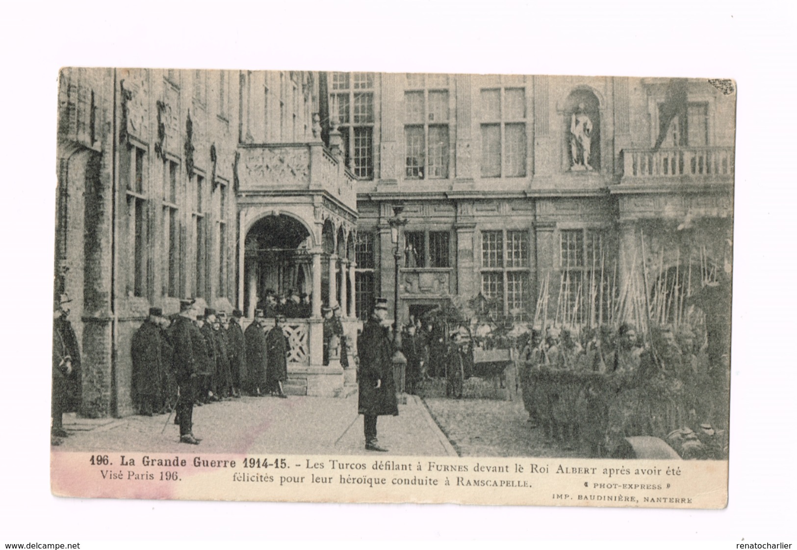 Les Turcos Défilant à Furnes Devant Le Roi Albert Après Avoir été Félicités Pour Leur Héroïque Conduite à Ramscapelle. - Oorlog 1914-18