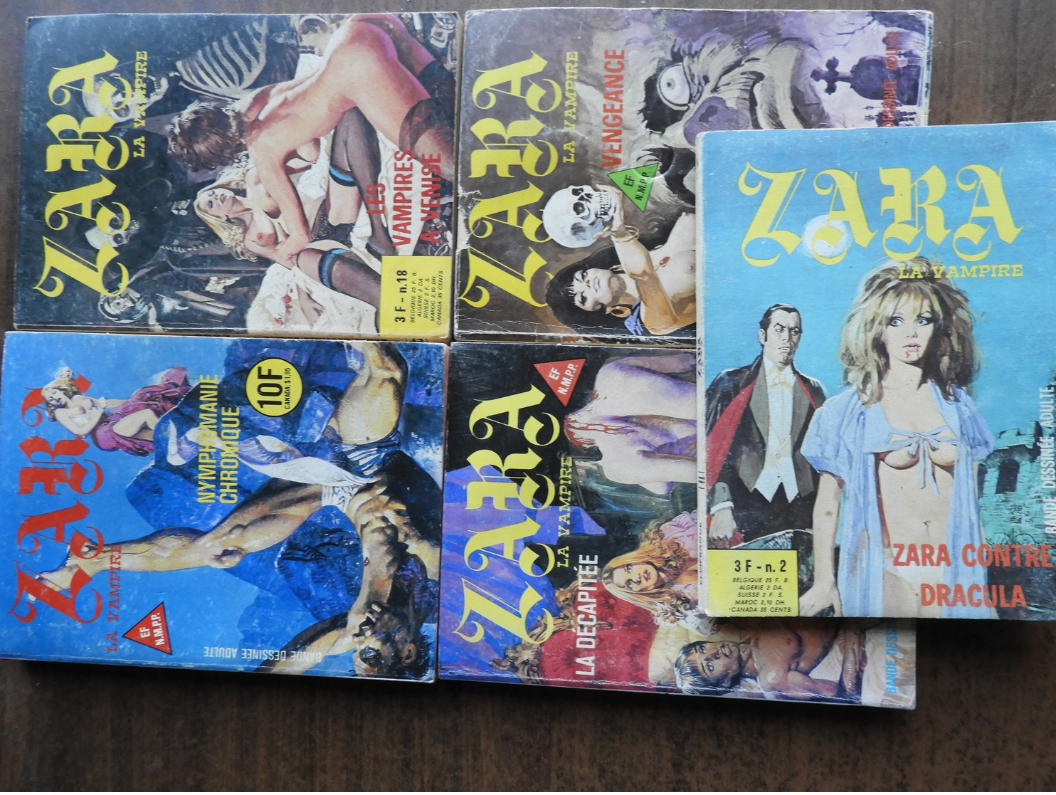 Zara La Vampire. Lot De 5 BD Adultes - Paquete De Libros