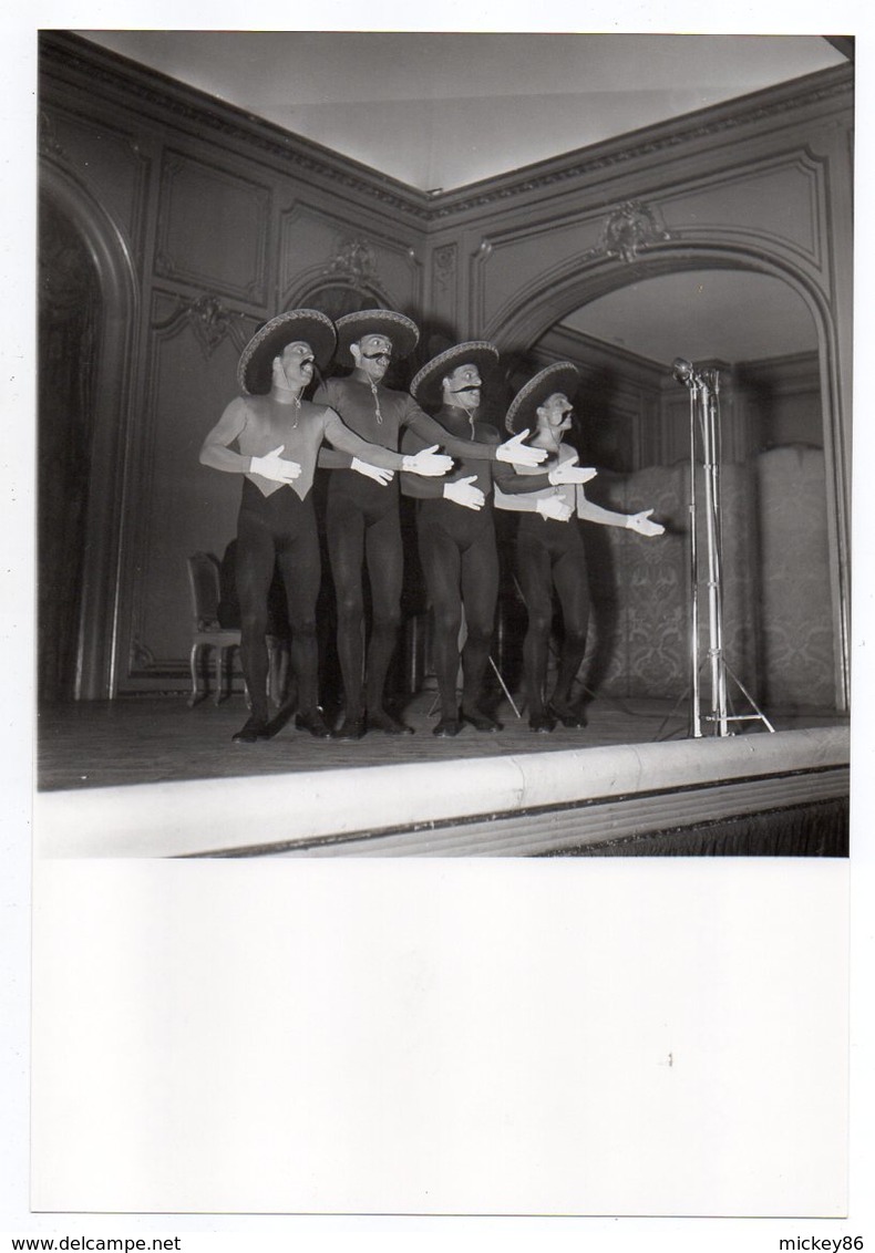 Artiste-Chanteurs-Musiciens-"Les Frères Jacques" --Photo Originale Presse IMAPRESS --format  26cm X 18cm - Cantanti E Musicisti