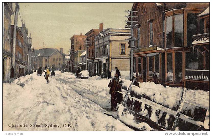 SYDNEY, CAPE BRETON (N.S.) - Charlotte Street In Winter - Publ. Walter Hall. - Cape Breton