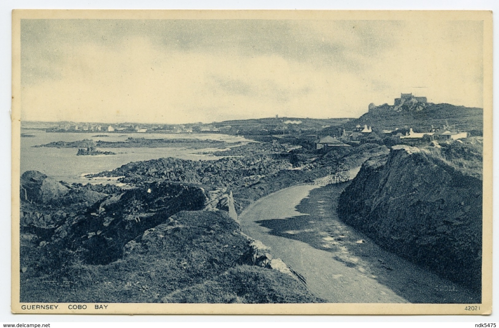 GUERNSEY : COBO BAY - Guernsey