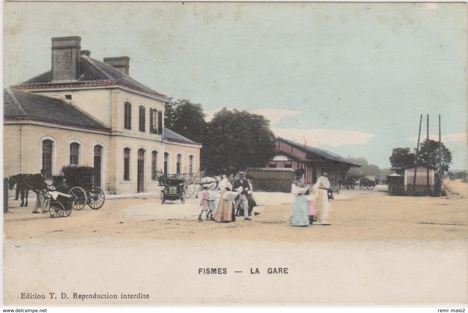 CARTE POSTALE   FISMES 51  La Gare - Fismes