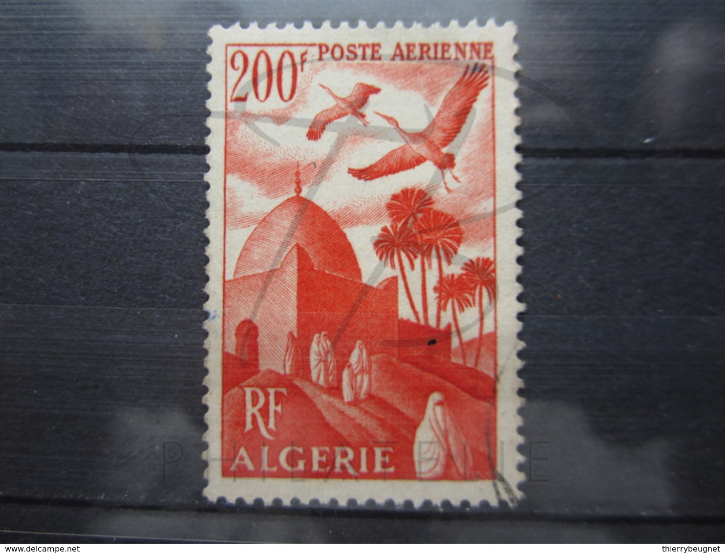 VEND BEAU TIMBRE DE POSTE AERIENNE D ' ALGERIE N° 11 !!! - Poste Aérienne