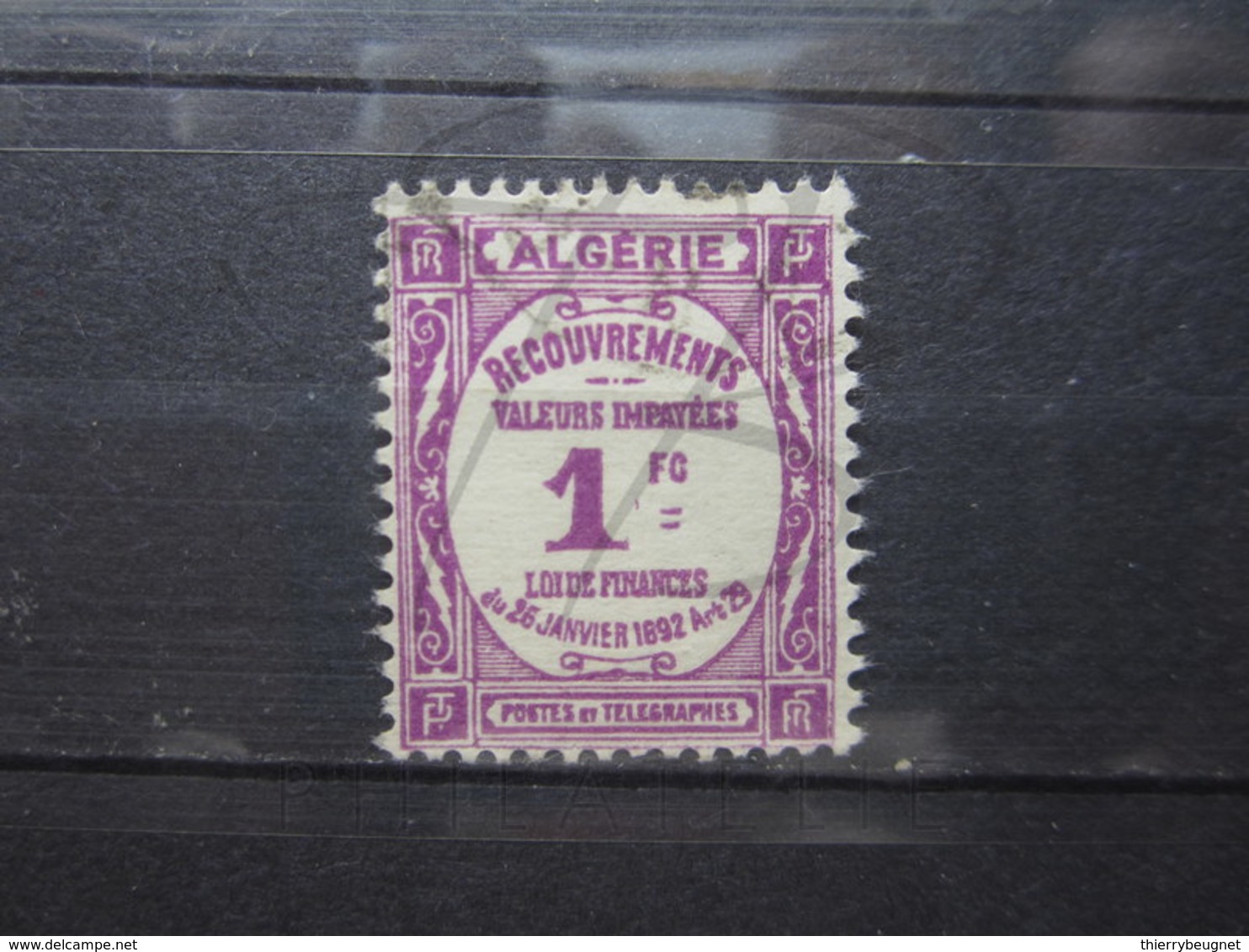 VEND BEAU TIMBRE TAXE D ' ALGERIE N° 19 !!! - Timbres-taxe