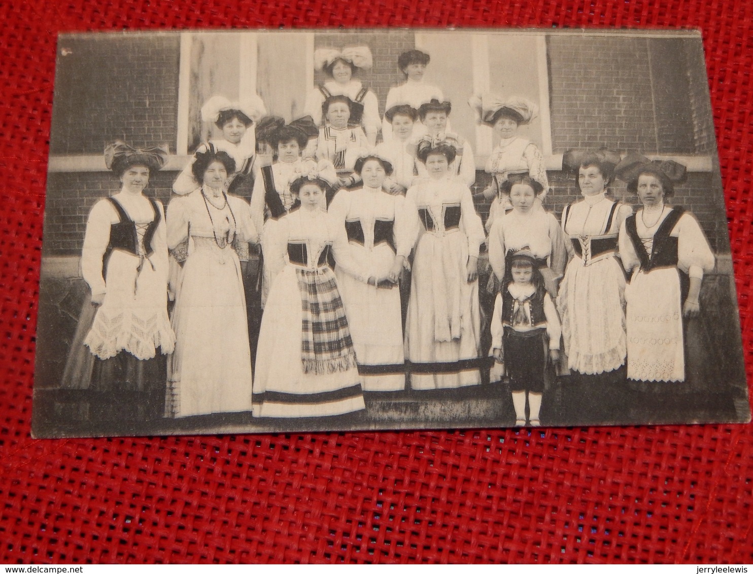 LANDEN  - Vlaamse Kermis, Mei 1910. Buffet  - Kermesse Flamande, Mai 1910 - Buffet Froid - Landen