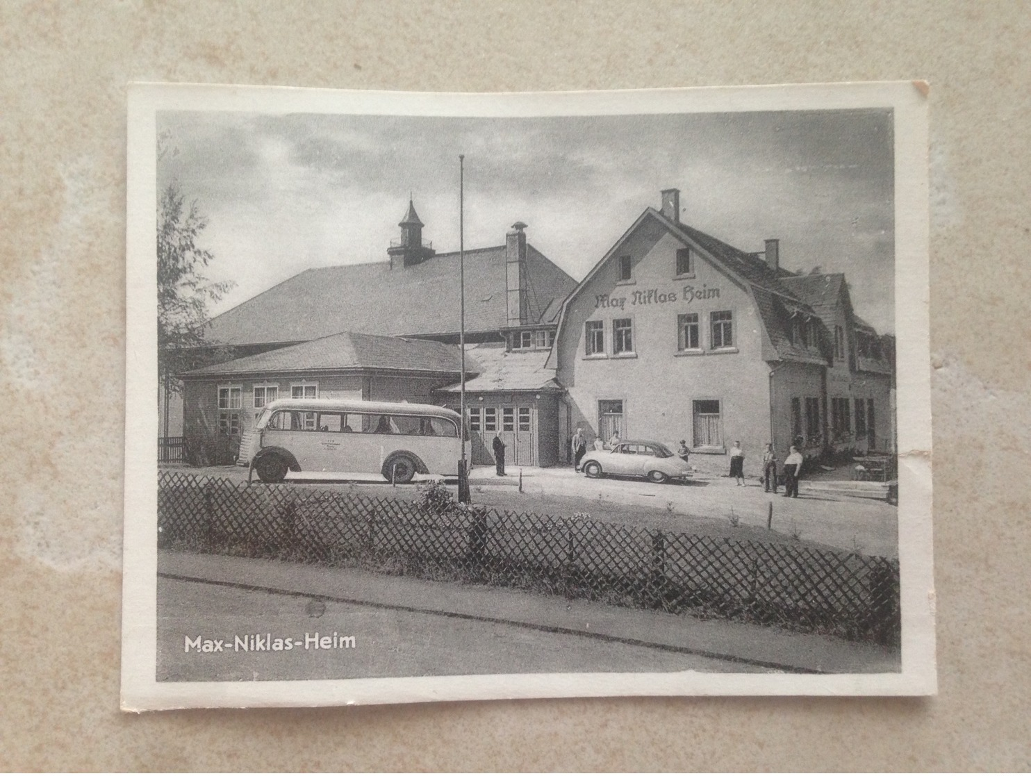 Ehrenfriedersdorf, Max-Niklas-Heim, Alter Bus, Auto, Foto - Ehrenfriedersdorf