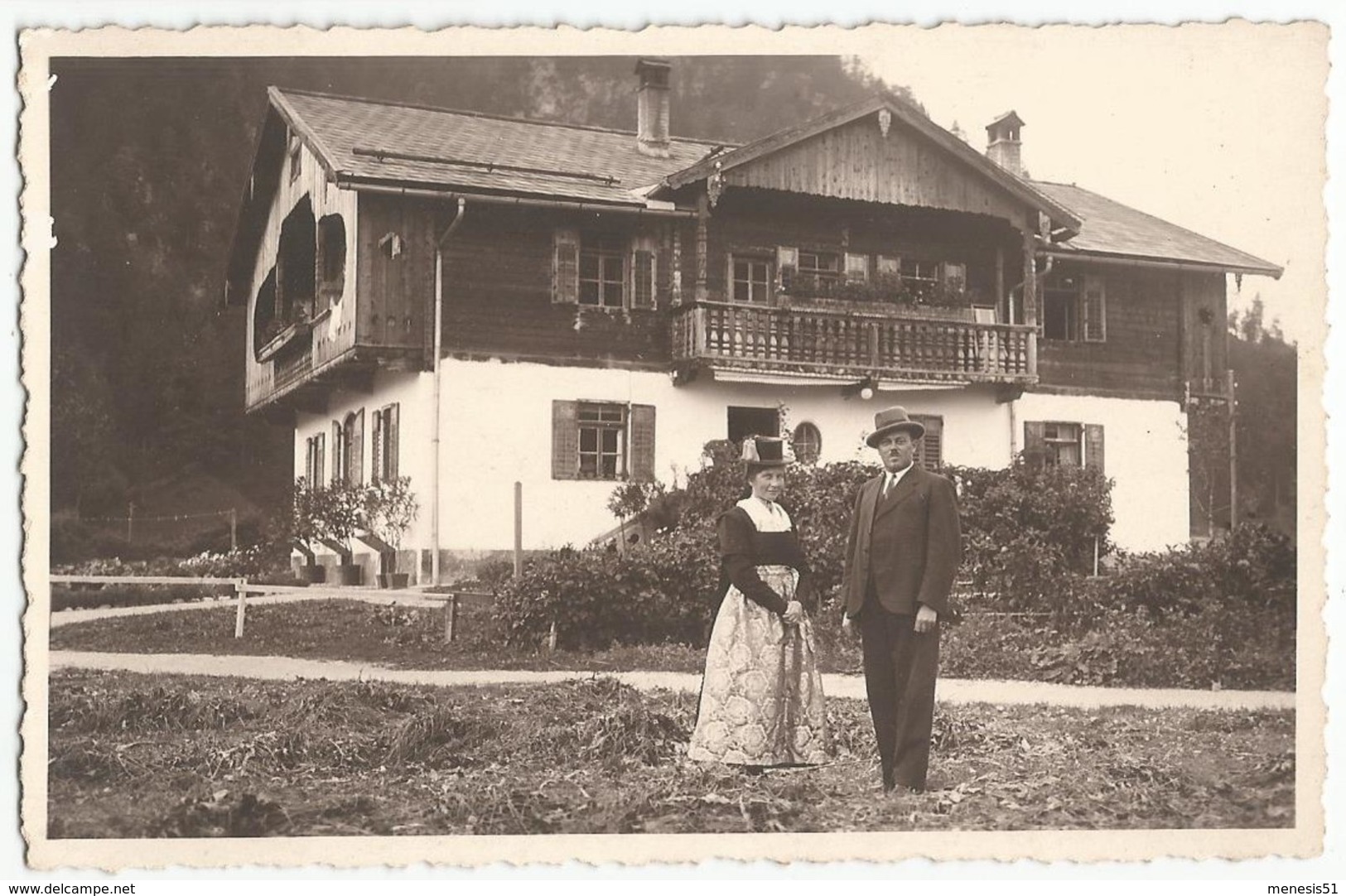 CPA Photo WALCHSEE (Tyrol) - Monsieur Et Madame SCHARNER ?? En Costume Folklorique Devant Leur Maison - Kufstein