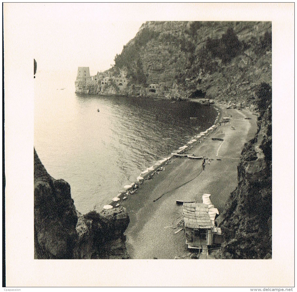 PHOTO Format 12,2 X 12,5 -POSITANO -CAMPANIA - ITALIA - Plage De Galets  - Recto Verso -Paypal Free - Luoghi