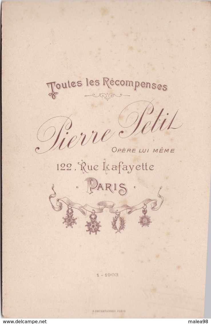 PHOTO D' UNE BIEN JOLIE PERSONNE ,,,, PHOTO  PIERRE PETIT  PARIS  1903  TBE ,,,, 11 X 17 Cm - Anciennes (Av. 1900)