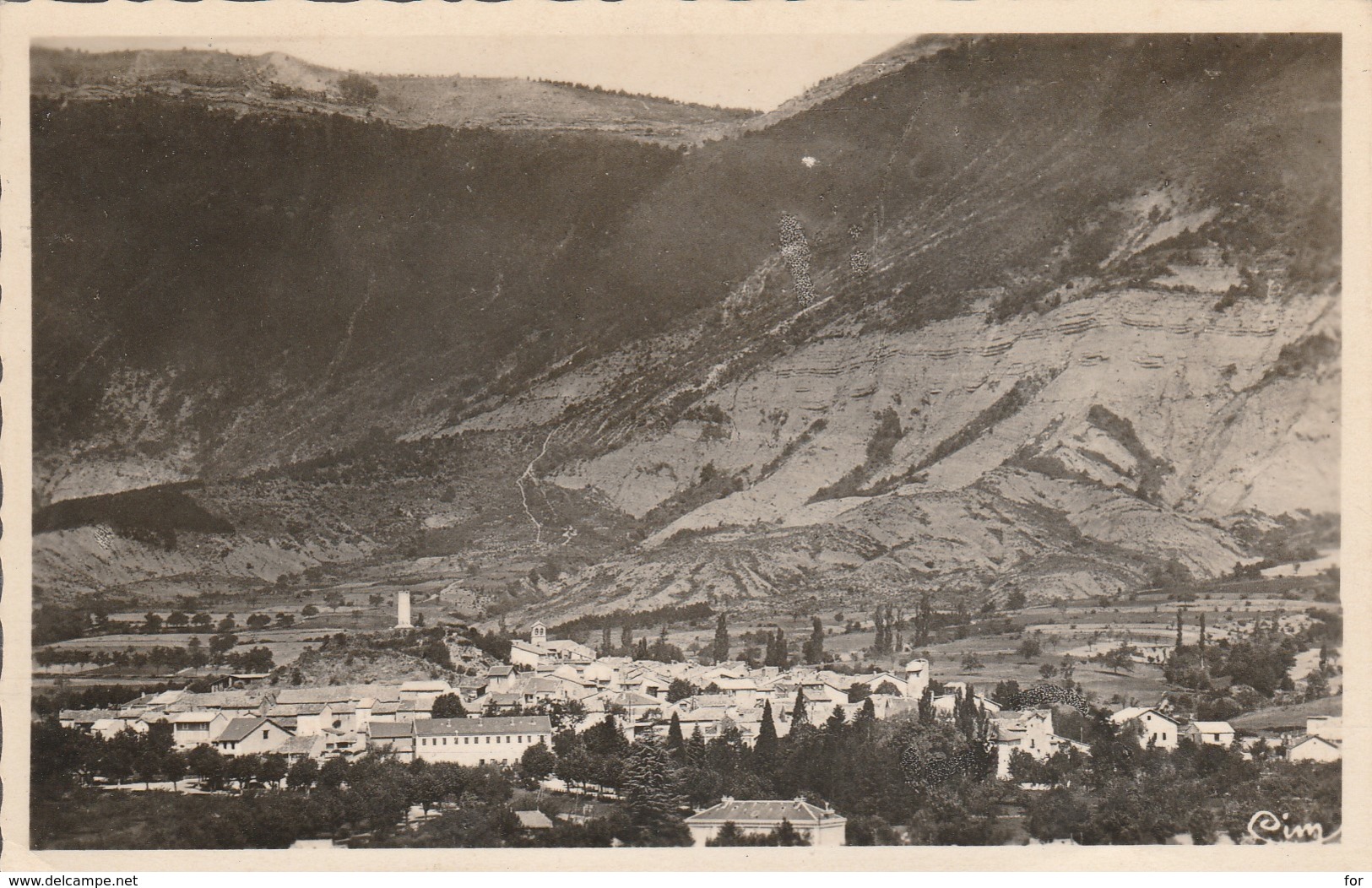 Hautes-alpes : ASPRES-sur-BUECH : Vue Générale Prise Des égaux ( Cpsm Photo Vérit. ) - Autres & Non Classés