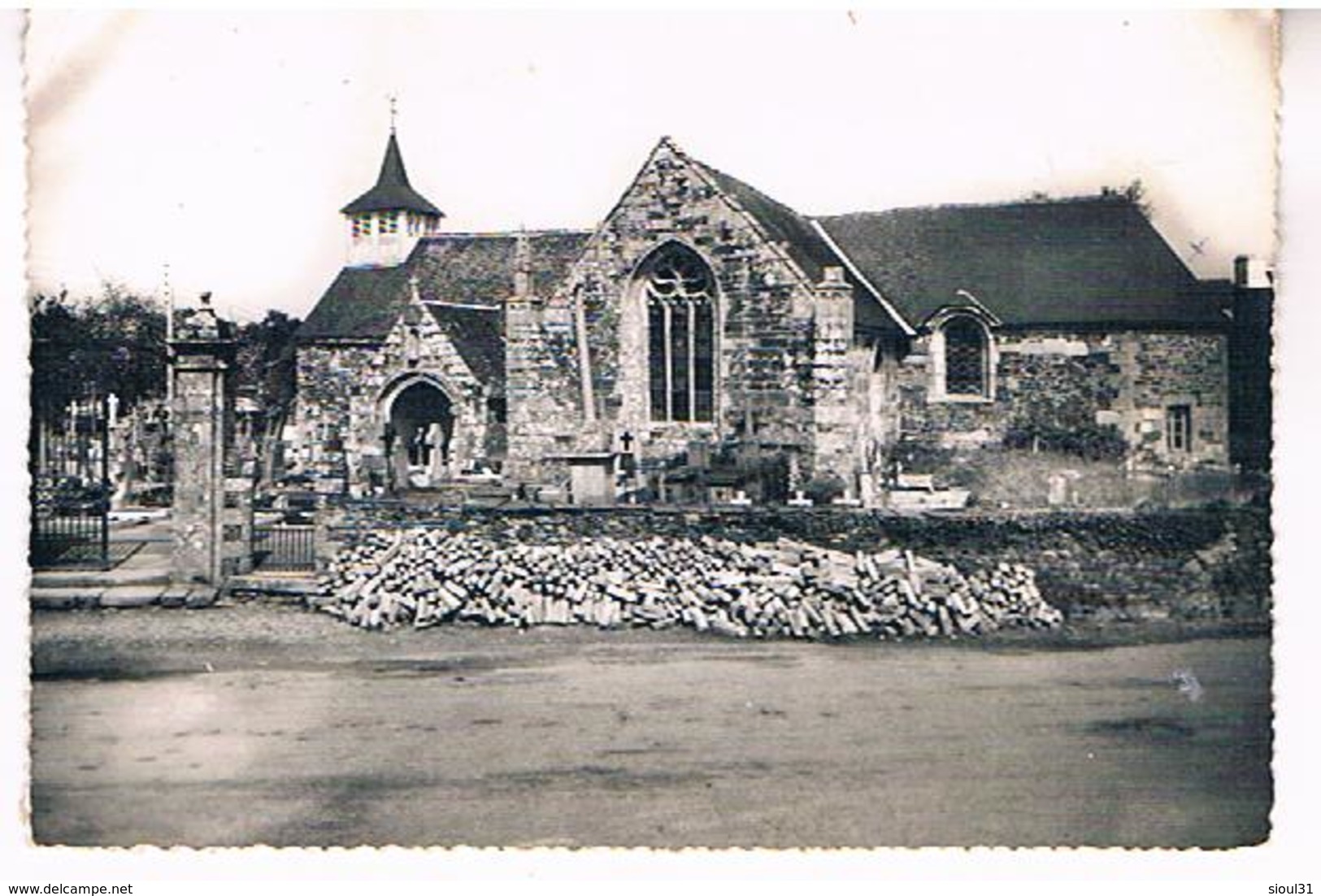 22  SAINTE  TREPHINE  L EGLISE DU  XV°s   CPSM      H39 - Other & Unclassified