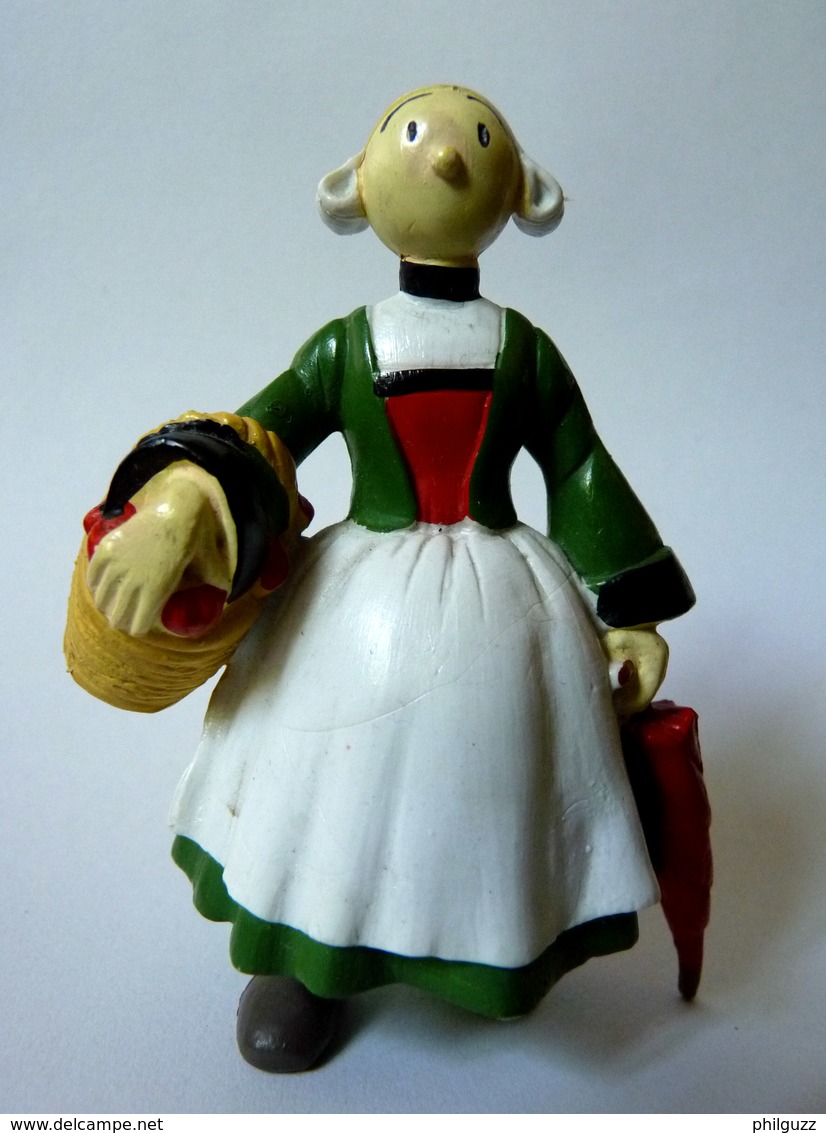 FIGURINE PLASTOY 1995 BECASSINE Avec Son Parapluie Et Son Panier - Autres & Non Classés