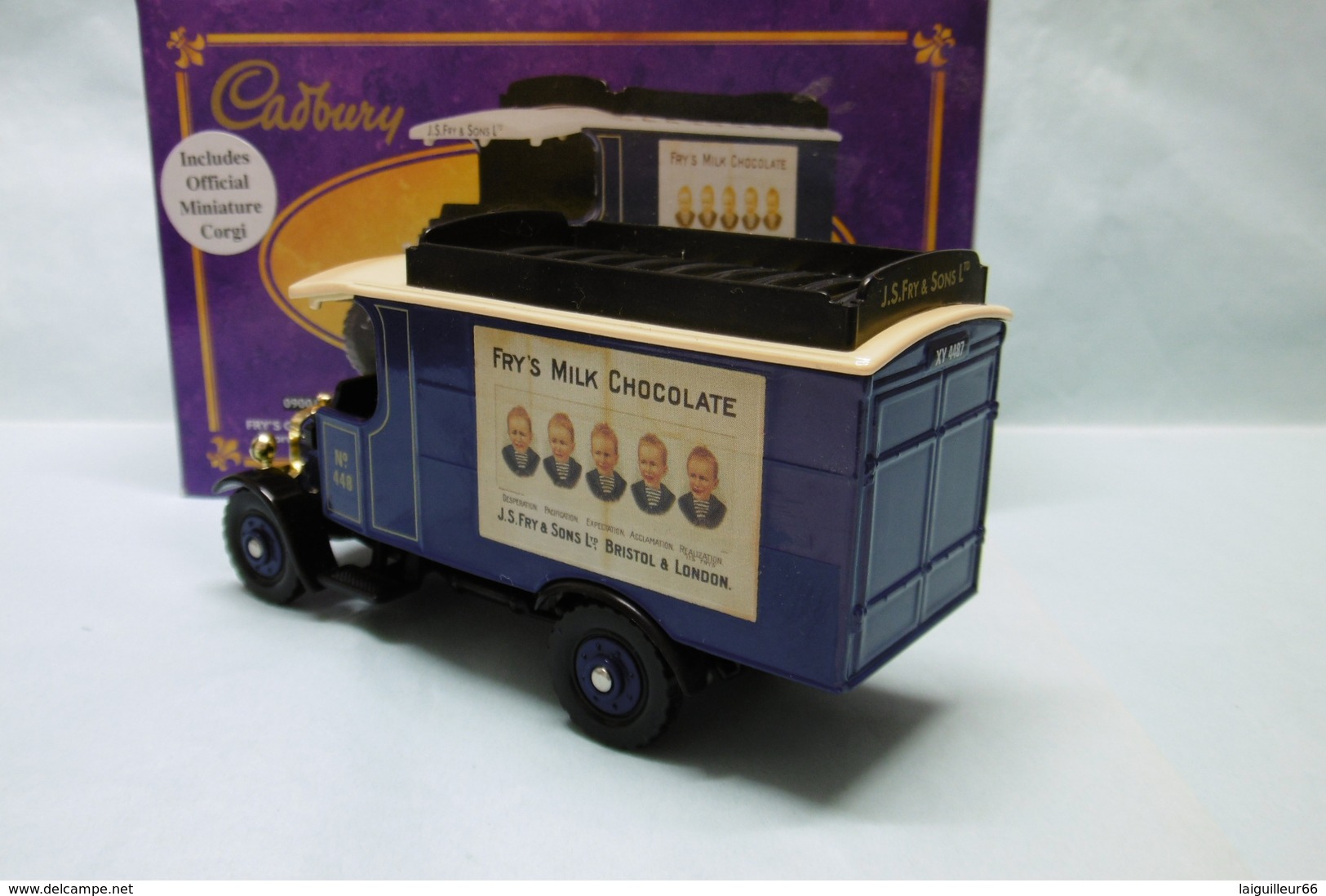 Corgi - THORNYCROFT VAN Fry's Chocolate Cadbury Réf. 09001 BO 1/43 - Corgi Toys