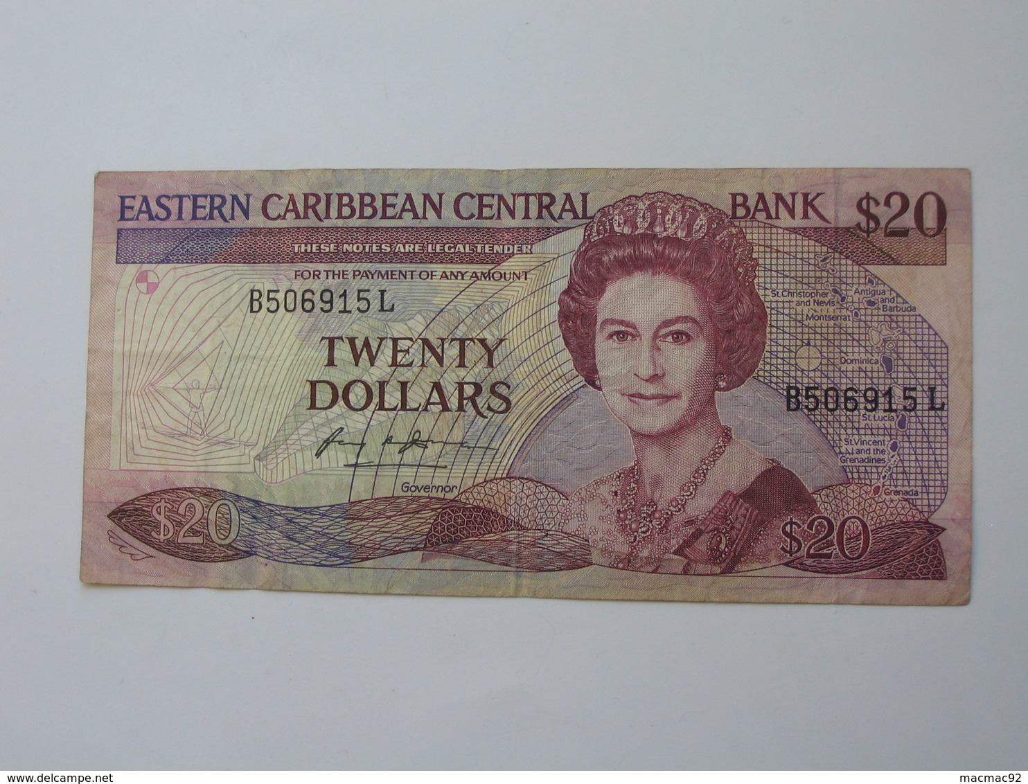 20 Twenty Dollars 1987-1988 Eastern Caribbean Central Bank **** EN ACHAT IMMEDIAT **** - East Carribeans