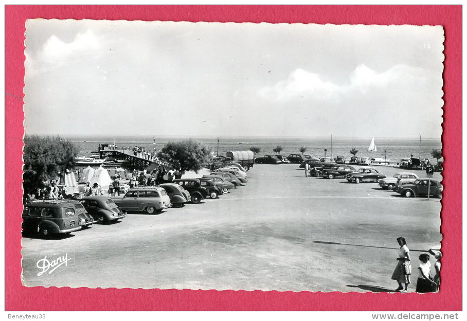 CPSM Petit Modèle (Réf : (C736) 503 - ARCACHON (33 GIRONDE)  La Plage Et La Nouvelle Jetée D'Eyrac (2, 4 Cv, Traction..) - Arcachon