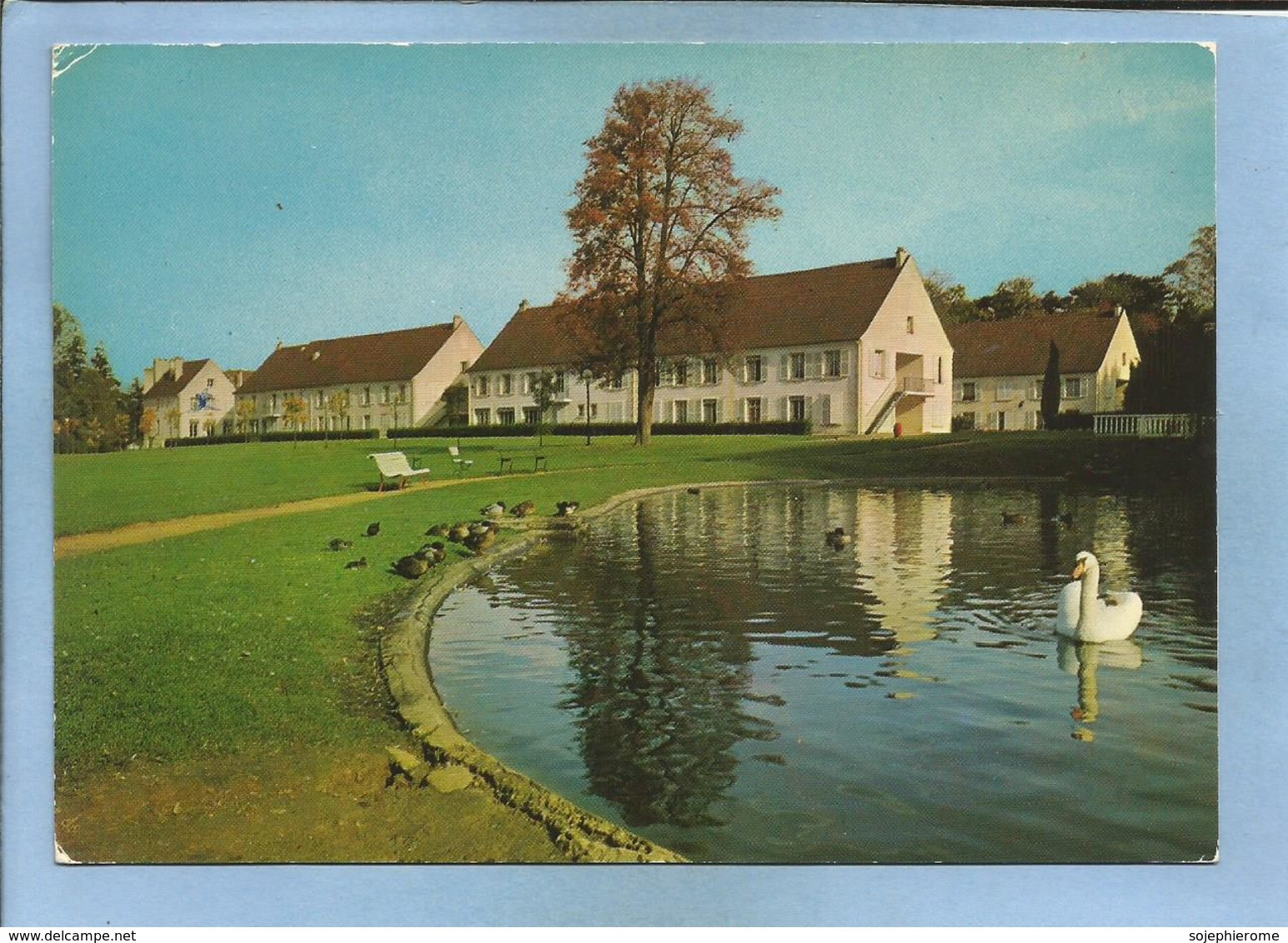 Domaine D'Ennery (95) Fédération Mutualiste Parisienne Résidence Romain-Lavielle Les Pavillons Sur Le Lac 2 Scans Cygne - Ennery