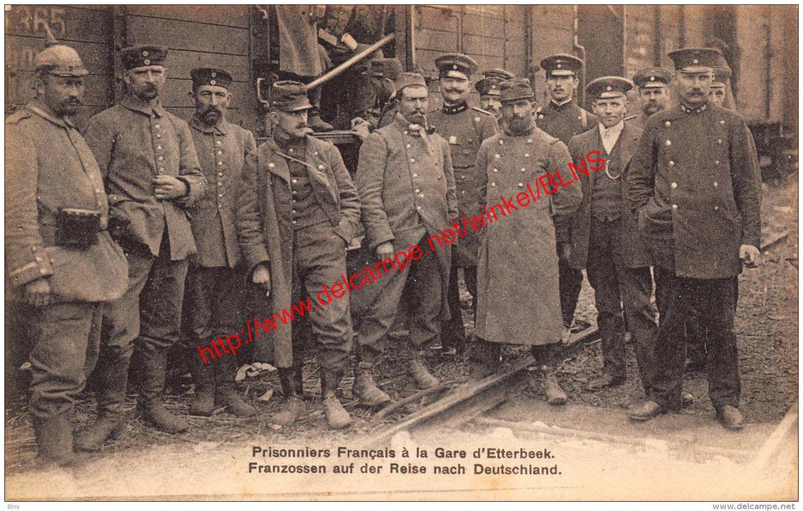 Prisonniers Français à La Gare - Etterbeek - Etterbeek