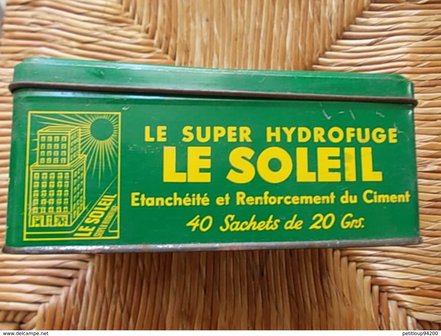 BOITE METALLIQUE LE SOLEIL Le Super Hydrofuge LABORATOIRES FOUCARD  Marseille - Dosen