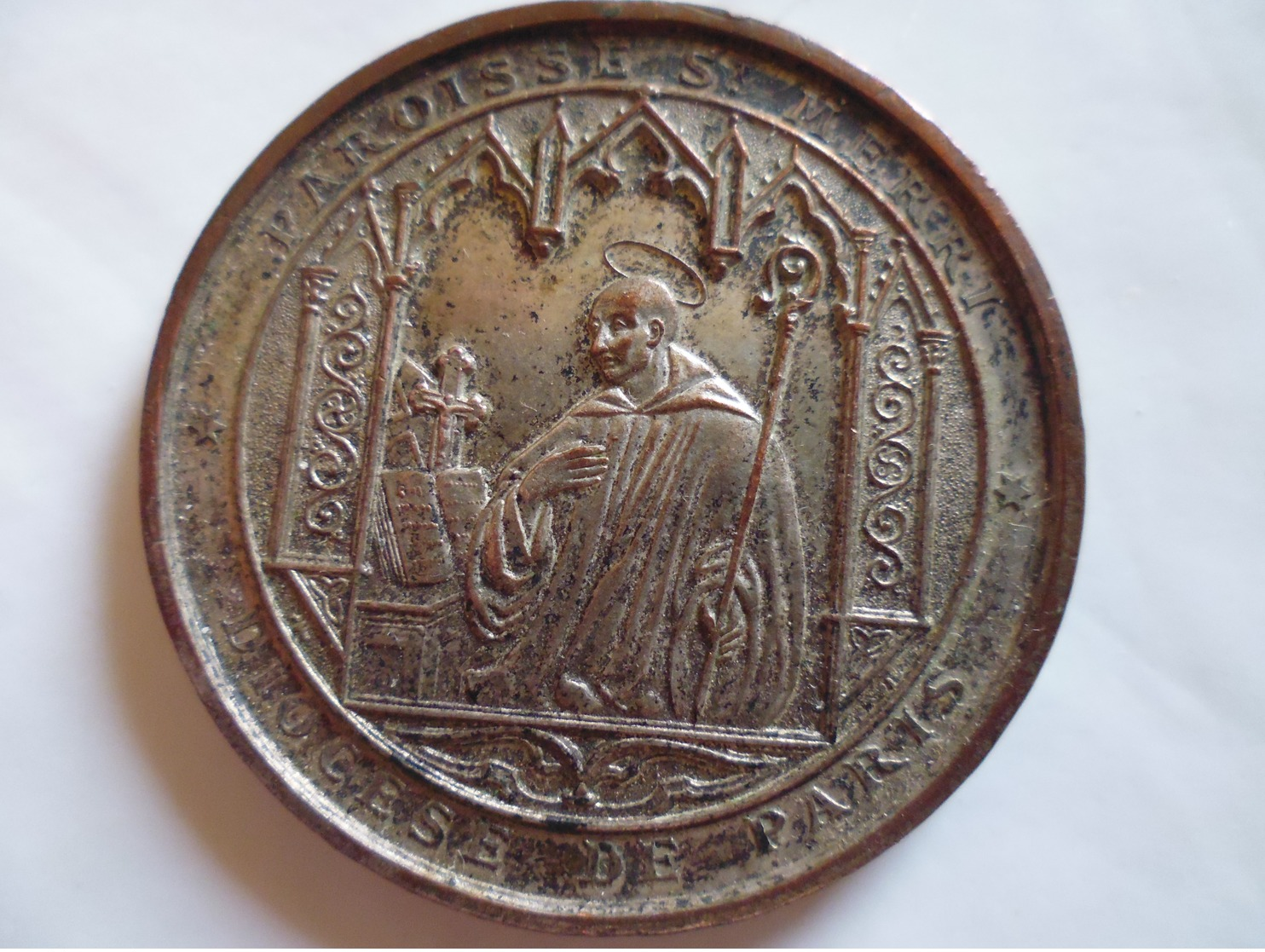 Medaille De Table Souvenir Communion-offert Par Le Curé à Joseph Favret - Other & Unclassified