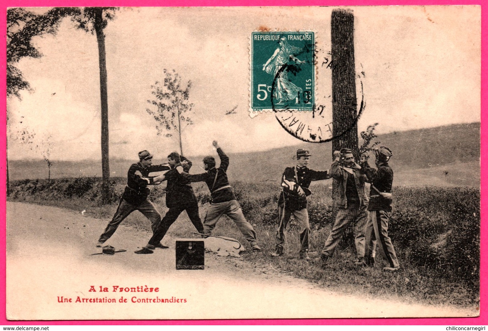 A La Frontière - Une Arrestation De Contrebandiers - Policier - Douaniers - Canne - Animée - 1912 - Polizia – Gendarmeria